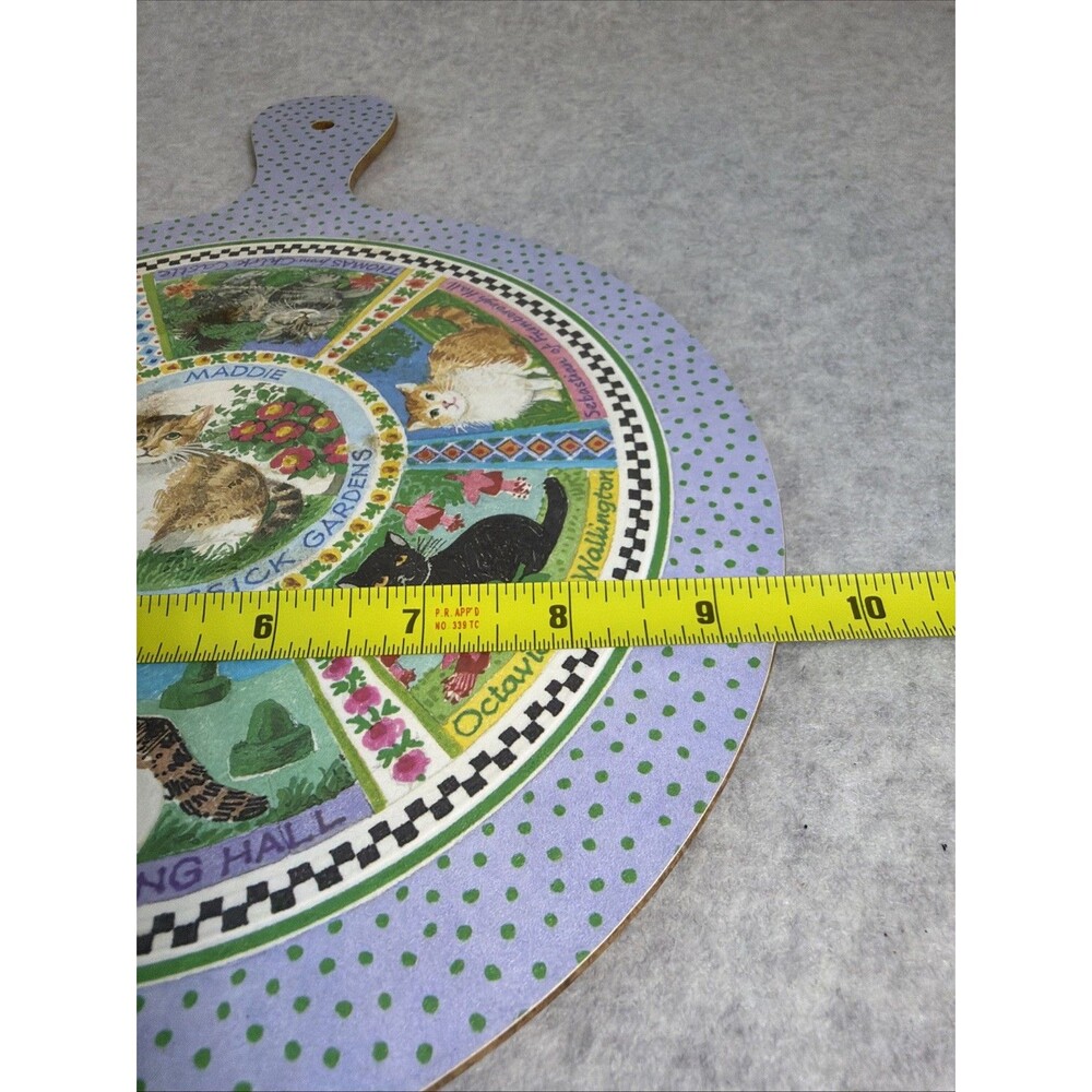 Pat Albeck National Trust "Cats in Trust" Chopping Board - Picture 6 of 6